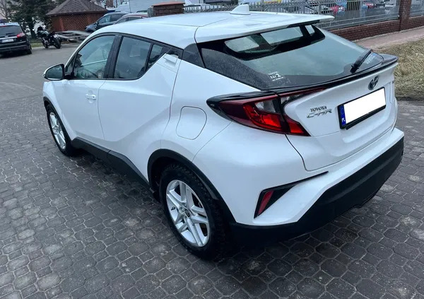 samochody osobowe Toyota C-HR cena 45900 przebieg: 183000, rok produkcji 2022 z Dobrodzień